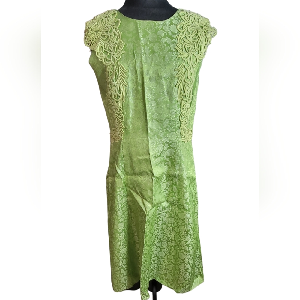 Elegant Green Lace Midi Dress